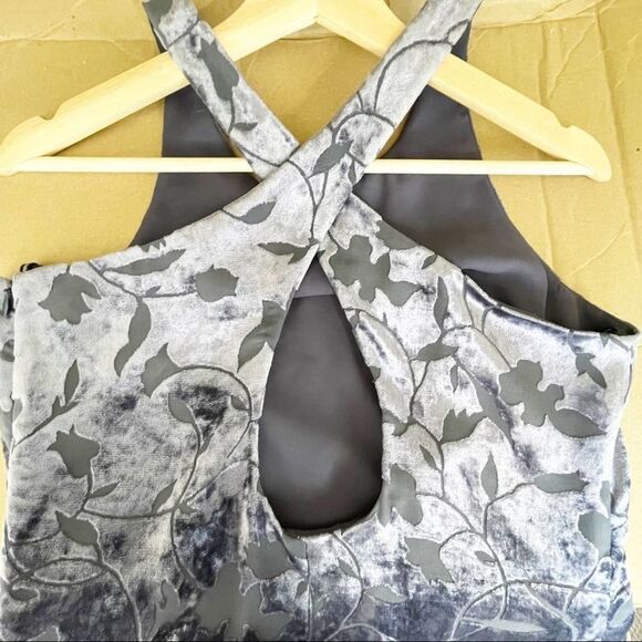 Laundry Shelli Segal Velvet Burnout Cross Back Dress Blue - Picture 3 of 12